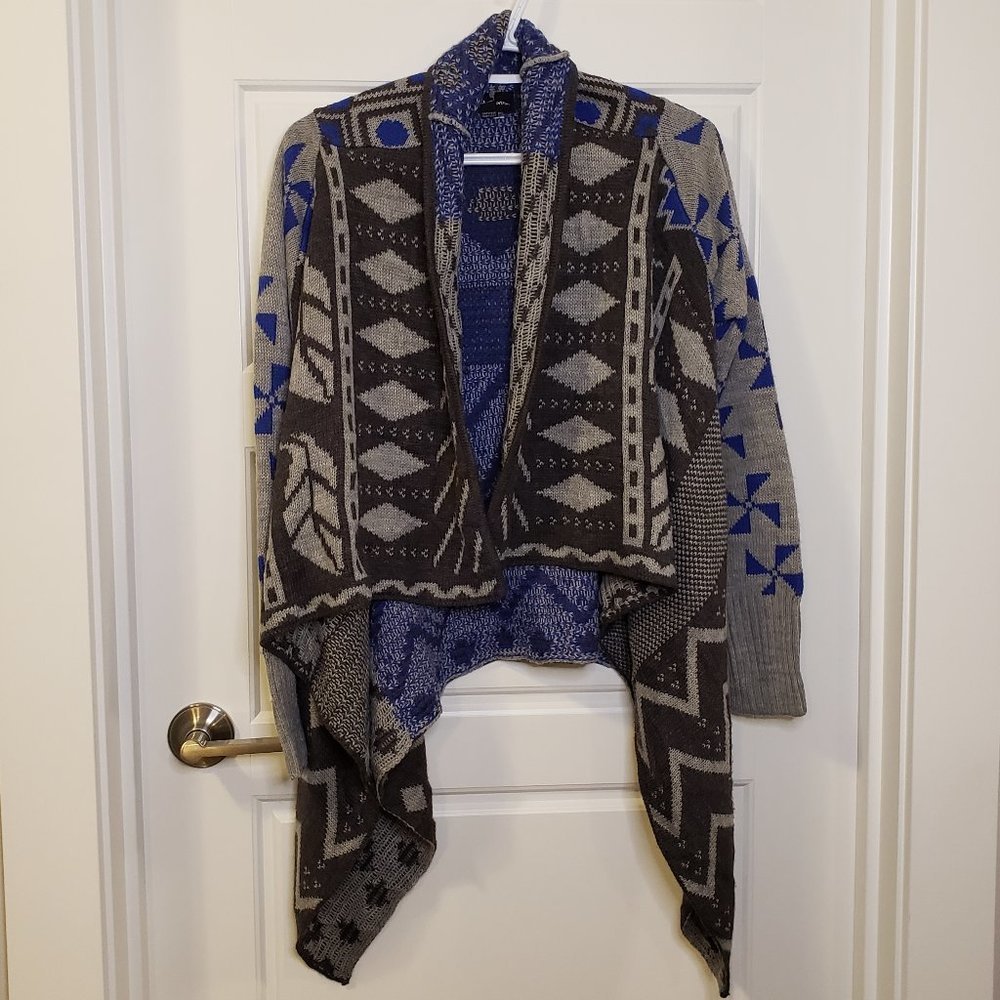 SEDUCTIONS Women's Knitted Grey Blue Aztec Hankerchief Sweater Coat-Size: XS/S